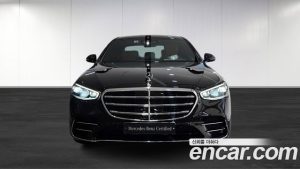 Mercedes-Benz S-Class S400 d 4MATIC 2023 года из Южной Кореи