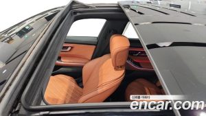 Mercedes-Benz S-Class S400 d 4MATIC 2023 года из Южной Кореи