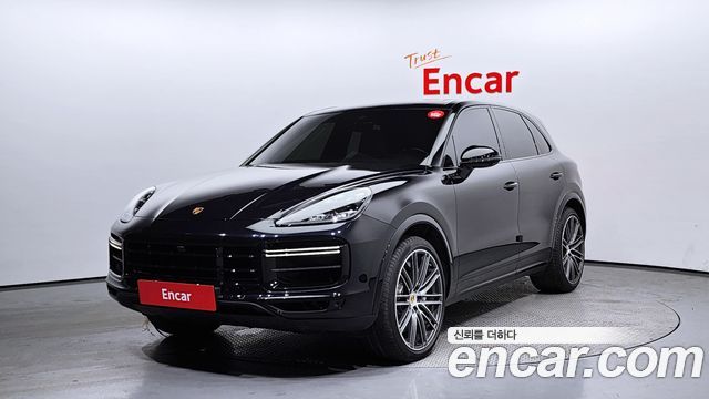 Porsche Cayenne 4.0 Turbo 2020 года из Кореи