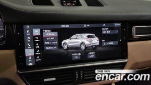 Porsche Cayenne 4.0 Turbo 2020 года из Южной Кореи