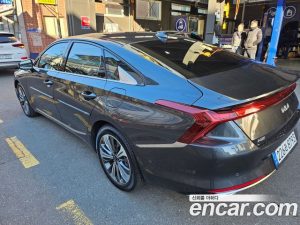 Kia K8 Signature 2023 года из Южной Кореи