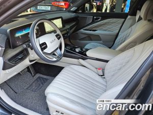 Kia K8 Signature 2023 года из Южной Кореи