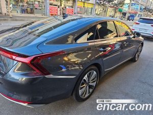 Kia K8 Signature 2023 года из Южной Кореи