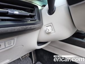 Kia K8 Signature 2023 года из Южной Кореи
