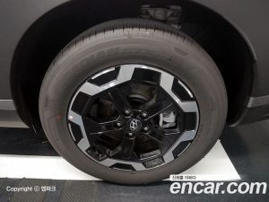 Hyundai Santafe Бензин 2.5T 2WD 2024 года из Южной Кореи