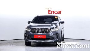 Kia Sorento Дизель 2.0 2WD 2020 года из Южной Кореи