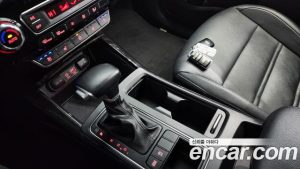Kia Sorento Дизель 2.0 2WD 2020 года из Южной Кореи
