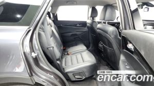 Kia Sorento Дизель 2.0 2WD 2020 года из Южной Кореи