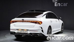 Kia K5 2.0 2021 года из Южной Кореи
