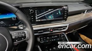 Kia K5 2.0 2021 года из Южной Кореи