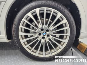 BMW X7 xDrive 30d Design Pure Excellence 6인승 2020 года из Южной Кореи