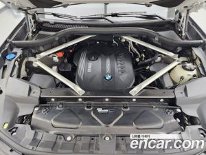 BMW X7 xDrive 30d Design Pure Excellence 6인승 2020 года из Южной Кореи