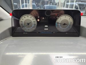 Hyundai Staria 4WD Lounge 7-Seater 2024 года из Южной Кореи