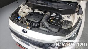 Kia Seltos Бензин 1.6 Turbo 2WD 2020 года из Южной Кореи