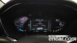 Kia Niro 1.6 HEV 2020 года из Южной Кореи