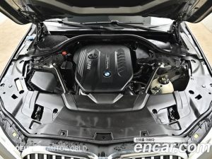 BMW 7-Series 730Ld xDrive M Sport 2020 года из Южной Кореи