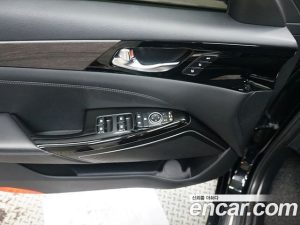 Kia K7 2.5 GDI Noblesse 2020 года из Южной Кореи