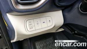 Hyundai Venue 1.6 Flux 2020 года из Южной Кореи