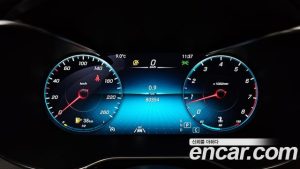 Mercedes-Benz GLC-Class GLC300 4MATIC Coupe 2020 года из Южной Кореи