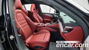 Porsche Panamera 4.0 GTS 2023 года из Южной Кореи