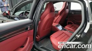 Porsche Panamera 4.0 GTS 2023 года из Южной Кореи