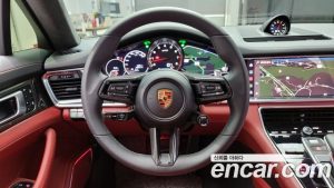 Porsche Panamera 4.0 GTS 2023 года из Южной Кореи
