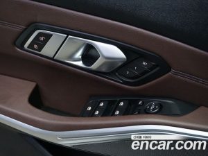 BMW 3-Series M340i 2021 года из Южной Кореи