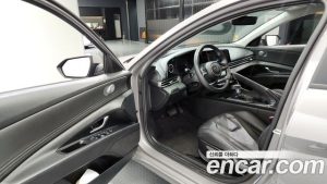 Hyundai AVANTE 1.6 2021 года из Южной Кореи