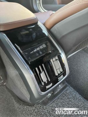 Volvo S90 B6 AWD Inscription 2021 года из Южной Кореи