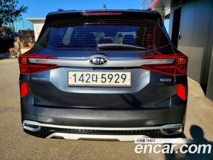 Kia Seltos Бензин 1.6 Turbo 2WD 2020 года из Южной Кореи