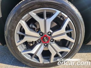 Kia Seltos Бензин 1.6 Turbo 2WD 2020 года из Южной Кореи