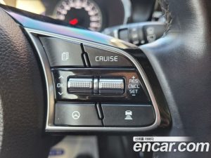 Kia Seltos Бензин 1.6 Turbo 2WD 2020 года из Южной Кореи