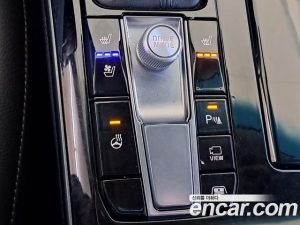 Kia K7 2.5 GDI Prestige 2020 года из Южной Кореи