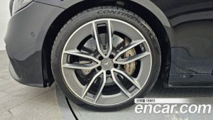 Mercedes-Benz E-Class E53 AMG 4MATIC+ Coupe 2020 года из Южной Кореи