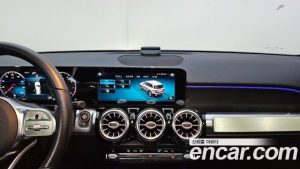 Mercedes-Benz GLB-Class GLB250 4MATIC 2021 года из Южной Кореи
