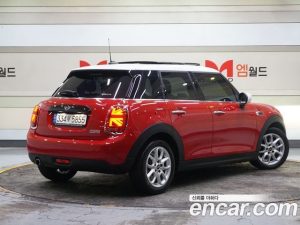 Mini Cooper 5Door HIGH 2021 года из Южной Кореи