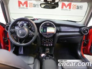 Mini Cooper 5Door HIGH 2021 года из Южной Кореи