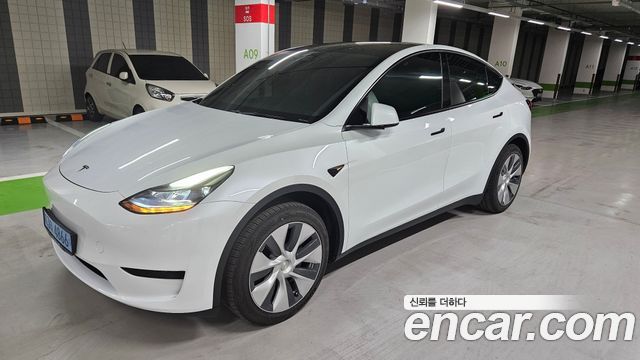 Tesla Model Y RWD 2023 года из Кореи