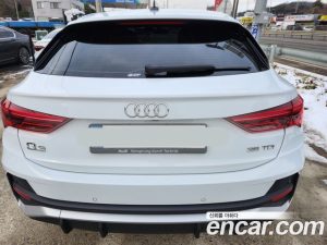Audi Q3 35 TDI Premium Sportback 2020 года из Южной Кореи