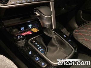 Kia Seltos Бензин 1.6 Turbo 2WD 2021 года из Южной Кореи