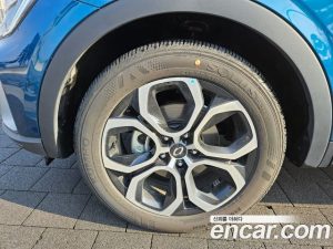 Renault-KoreaSamsung XM3 1.6 E-TECH Inspire e-시프터 2023 года из Южной Кореи