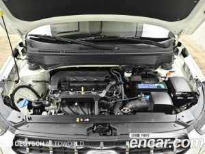 Hyundai Venue 1.6 Smart 2020 года из Южной Кореи