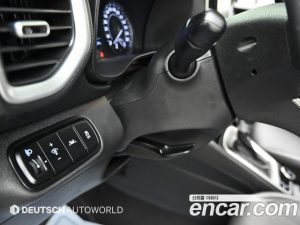 Hyundai Venue 1.6 Smart 2020 года из Южной Кореи
