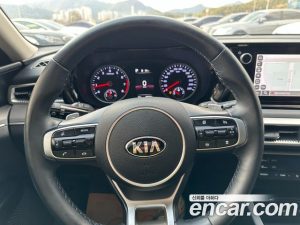 Kia K5 1.6 Turbo 2021 года из Южной Кореи