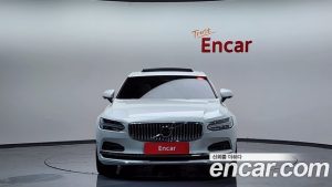 Volvo S90 B5 ULTIMATE Bright 2023 года из Южной Кореи