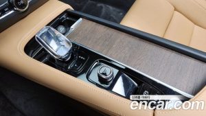 Volvo S90 B5 ULTIMATE Bright 2023 года из Южной Кореи