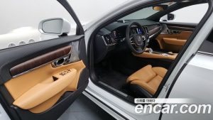 Volvo S90 B5 ULTIMATE Bright 2023 года из Южной Кореи