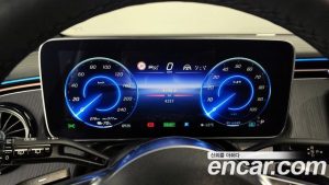 Mercedes-Benz EQE EQE500 4MATIC 2023 года из Южной Кореи