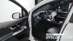 Mercedes-Benz EQE EQE500 4MATIC 2023 года из Южной Кореи