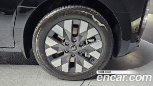 Hyundai Staria 4WD Lounge 7-Seater 2024 года из Южной Кореи